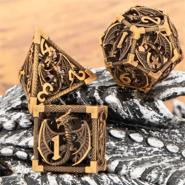 D&D Hollow Metal Dragon Dice Set - Image 3